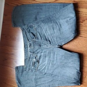 Levi 31x32 jeans 514 straight leg